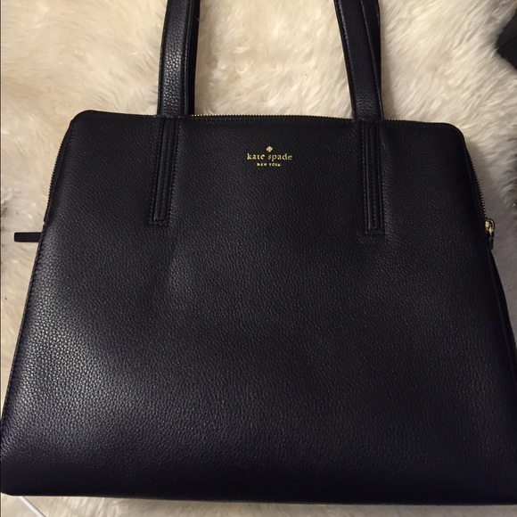 kate spade Handbags - NWT Kate Spade Purse 🎉🎉