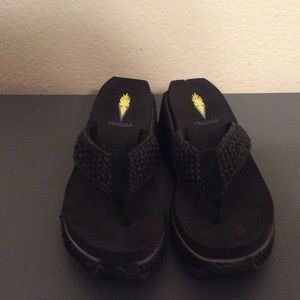 Volatile Wedge sandals