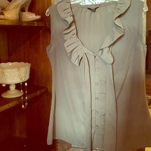 Banana Republic sleeveless blouse