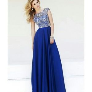 Meet your Posher, Michelle