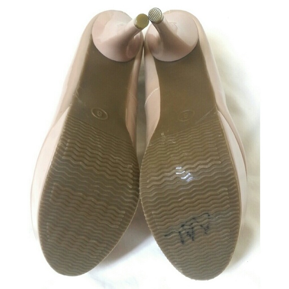 Nude Mossimo Supply Co. Pumps - Picture 2 of 4