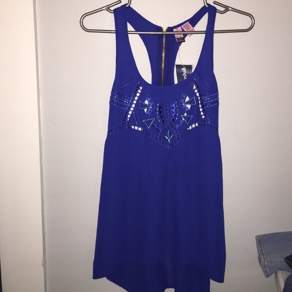 Blue sleeveless racer back top