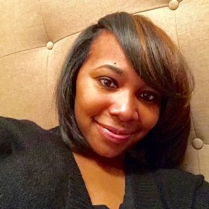 Meet your Posher, Deandra