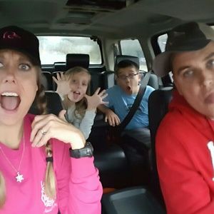 Meet your Posher, Christy