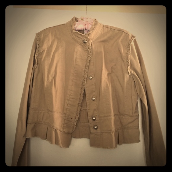 Tan jacket- size L - Picture 1 of 2