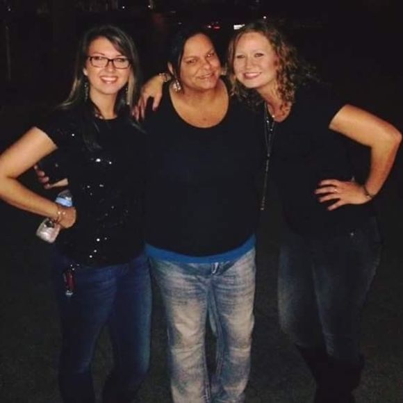 Meet your Posher, Christy - Picture 1 of 1