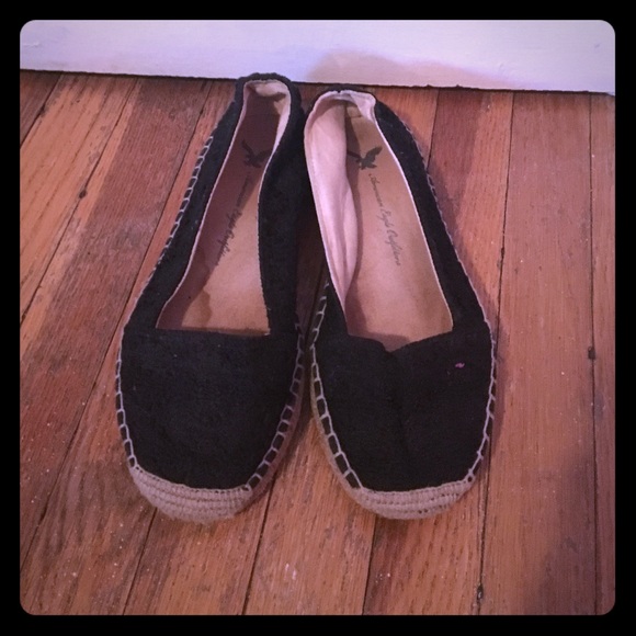 American Eagle Slip-Ons