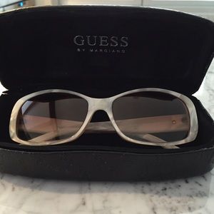 Guess White Marbled Sunglasses