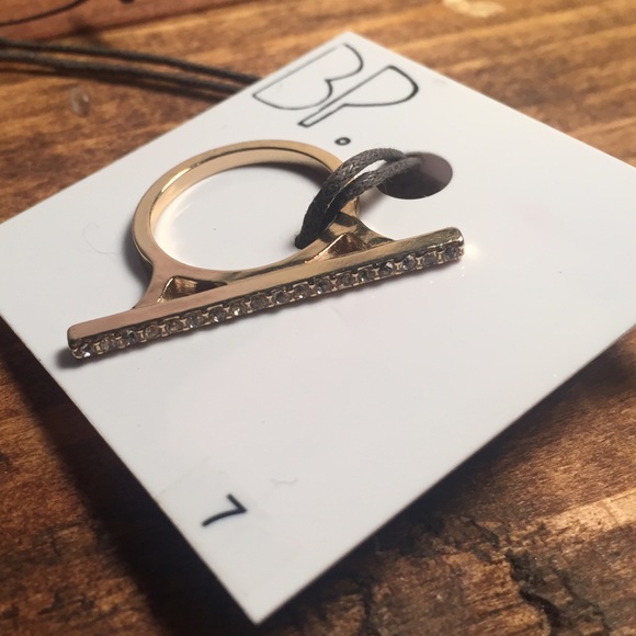 Bp gold Cz skinny bar ring - Picture 2 of 3