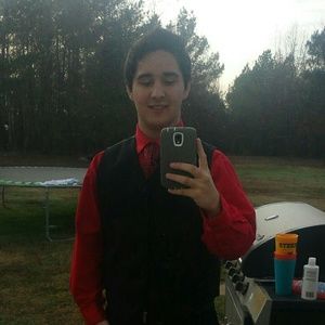 Meet your Posher, Zach