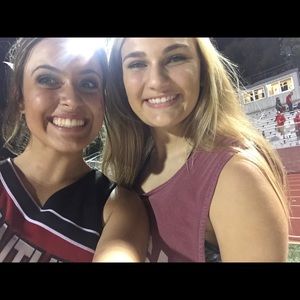 Meet your Posher, Bailey