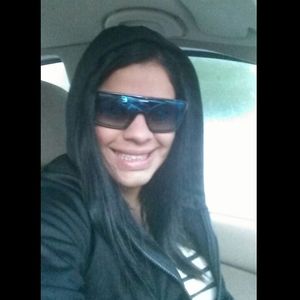 Meet your Posher, Beatriz