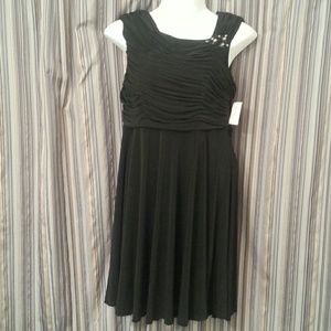 NWT SZ 16W LBD