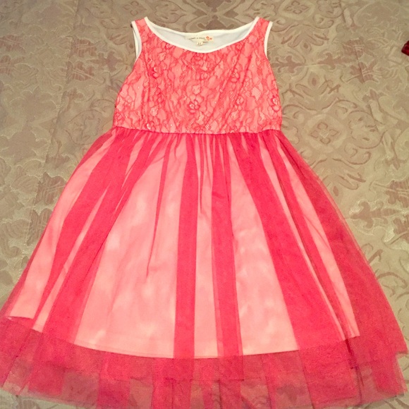 Girls dress