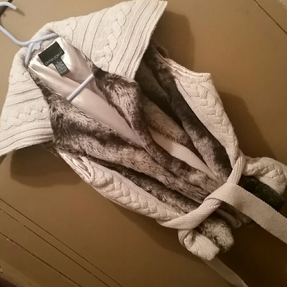 Faux fur sweater vest