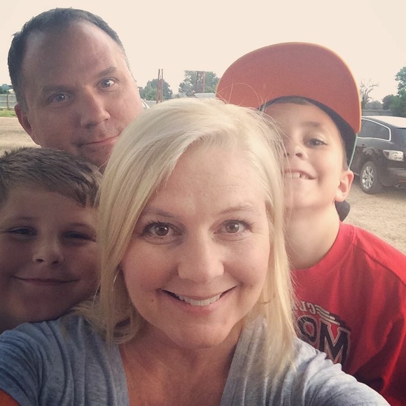 Thank you for stopping by my closet! - Picture 3 of 3