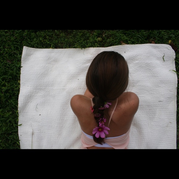 Meet your Posher, Ashley - Picture 2 of 3