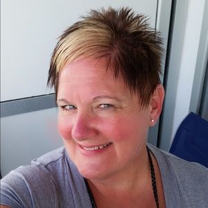 Meet your Posher, Kim