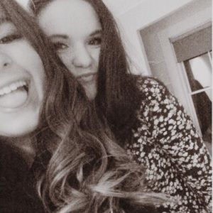 Meet your Posher, Alyssa