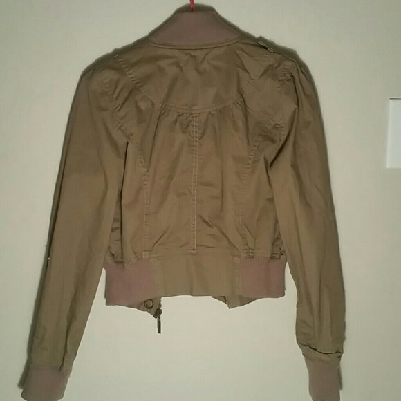 Tan Jacket - Picture 3 of 4