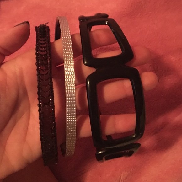 **BUNDLE** 3 headbands
