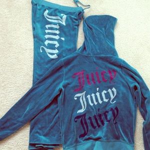 Juicy couture jogging suit set