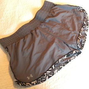 Under Armour Running Shorts - Large