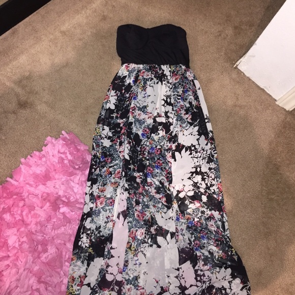 Maxi dress