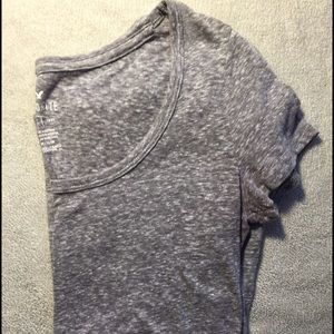 Grey t shirt