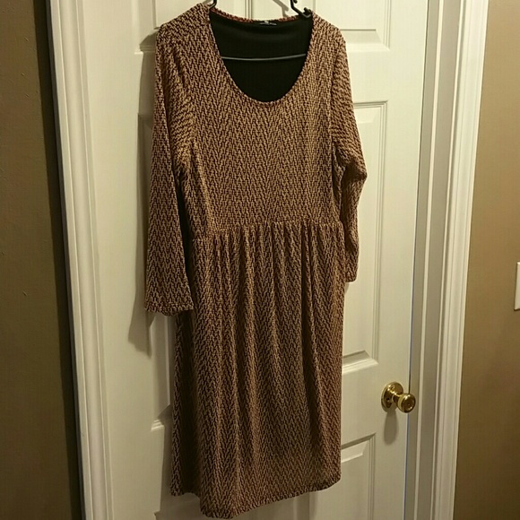 Sold - Picture 3 of 4