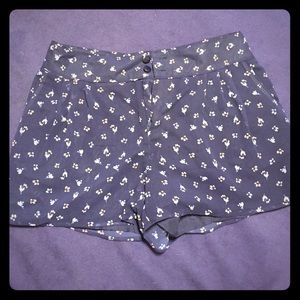LC floral navy shorts