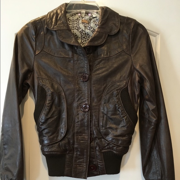 DOMA brown leather bomber jacket
