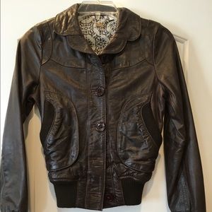 DOMA brown leather bomber jacket