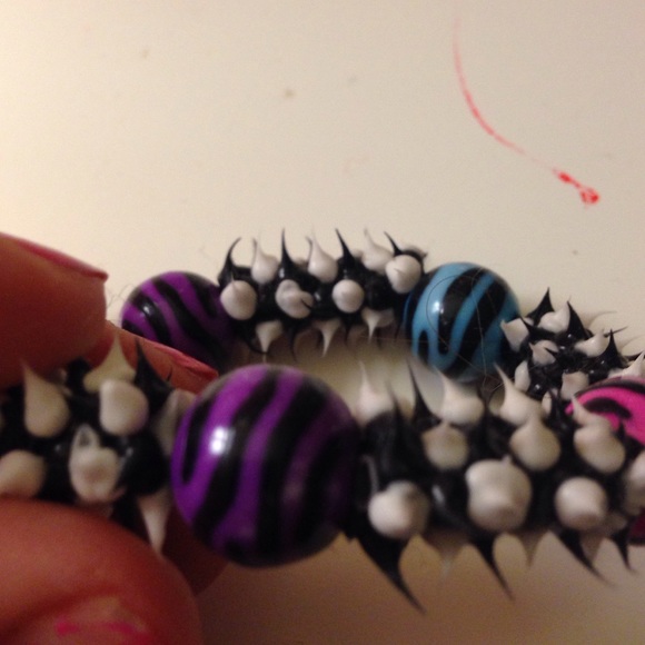 Cool bracket - Picture 3 of 4