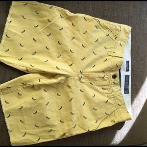 Hawkins McGill shorts bananas