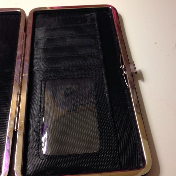 Wallet - Picture 3 of 4