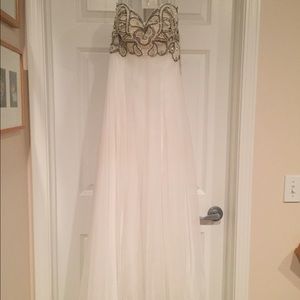 White Sherri Hill Prom Dress Size 2