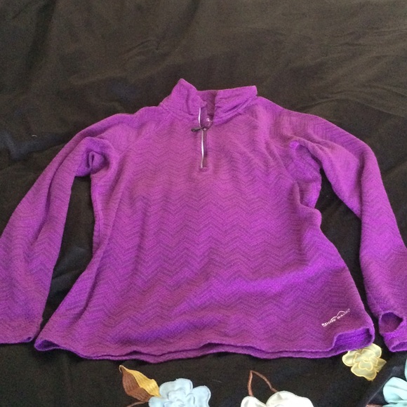 Donated 5/1/16 if not sold Eddie Bauer pull over