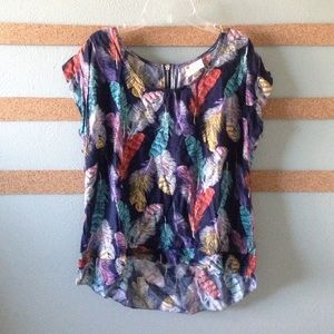 Feather Patterned Comfy Top