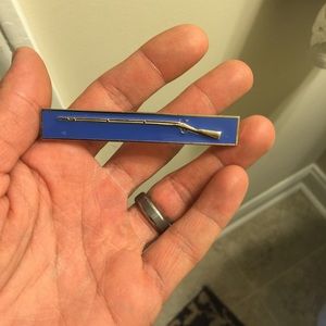 Meet your Posher, Gennie