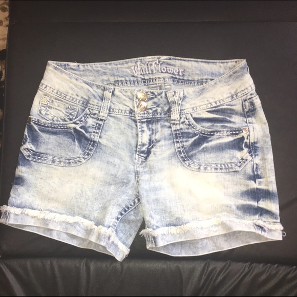 Light tone Jean shorts