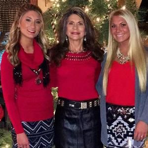 Meet your Posher, Carly