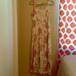 Lauren Conrad Long Dress 🌺