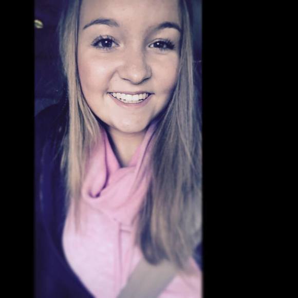 Meet your Posher, Leah