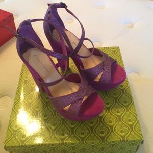 Gianni Bini Incredible magenta sparkly heels