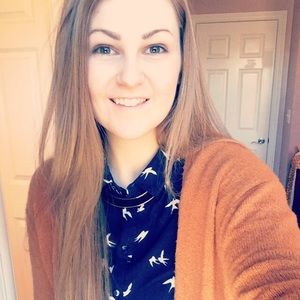 Meet your Posher, Abby