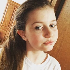 Meet your Posher, Hailee