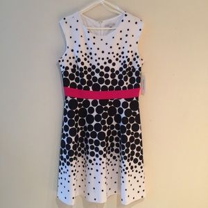 NWT Polka dot fit and flare dress! 😍😍