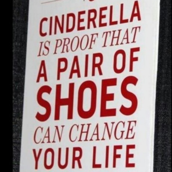 Meet your Posher, Kelli - Picture 5 of 7