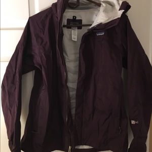 Maroon Patagonia raincoat